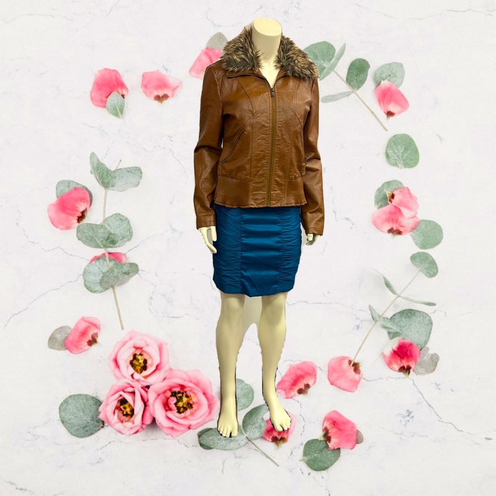 NEW LOOK FAUX LEATHER BROWN JACKET WITH REMOVABLE FAUX FUR COLLAR